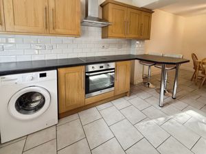 Photo 11- click for photo gallery